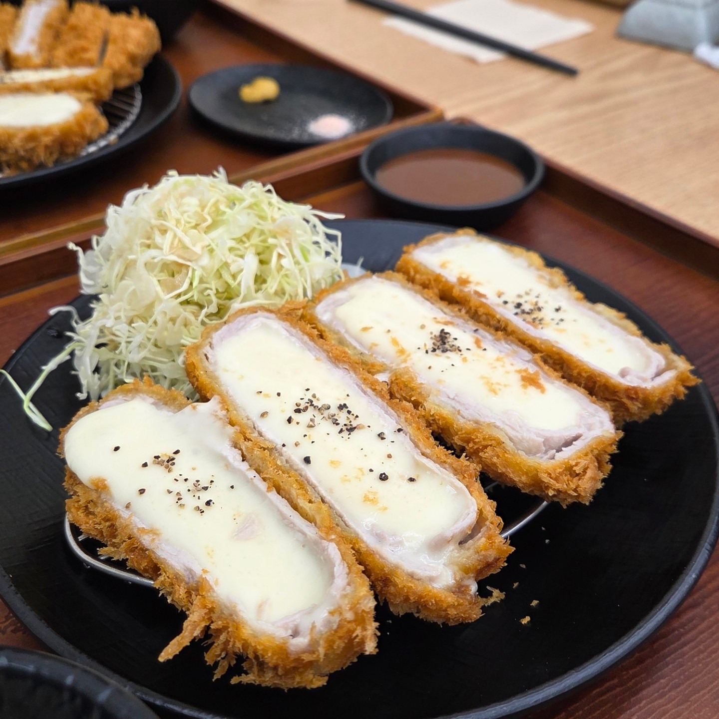 삼백돈돈카츠가산퍼블릭점