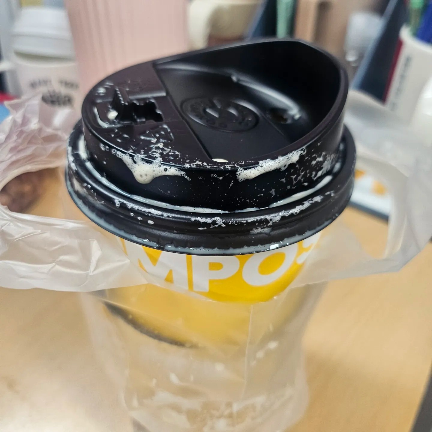 컴포즈커피 가산SKV1점